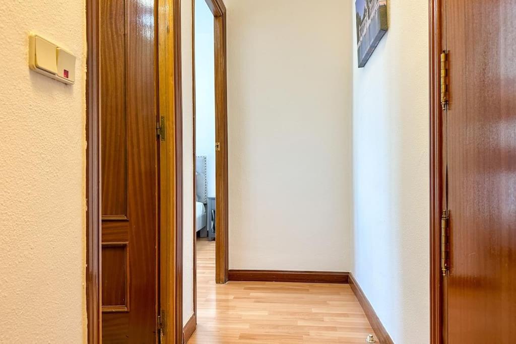 Luminoso Apartamento Turistico En Chamartin マドリード エクステリア 写真